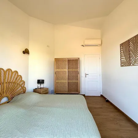 Vue Mer, Spacieuse, Piscine Privee