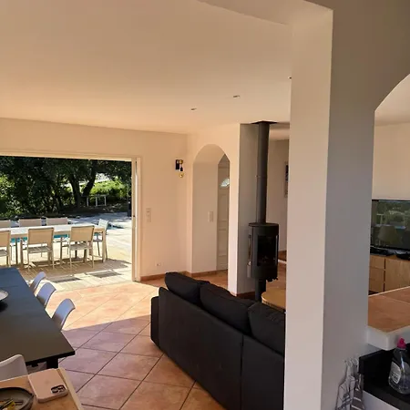 Vue Mer, Spacieuse, Piscine Privee Villa Sari-Solenzara