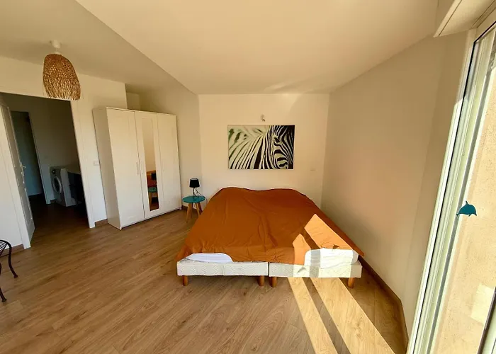 Vue Mer, Spacieuse, Piscine Privee סארי סולנזארה